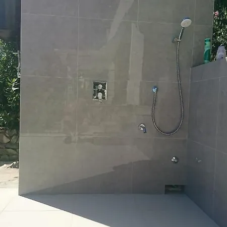 Charming Modern House With The New Swimming Pool - Maya 1 Апартаменты *