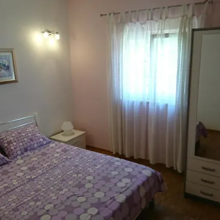 Charming Modern House With The New Swimming Pool - Maya 1 Appartement *