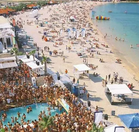 Charming Modern House With The New Swimming Pool - Maya 1 Апартаменты Трогир