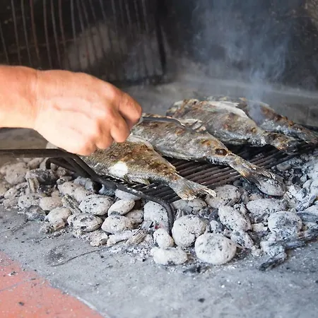 Апартаменты Charming Modern House With The New Swimming Pool - Maya 1