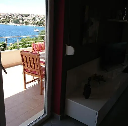 Charming Modern House With The New Swimming Pool - Maya 1 Apartamento