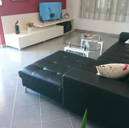 Apartamento Charming Modern House With The New Swimming Pool - Maya 1