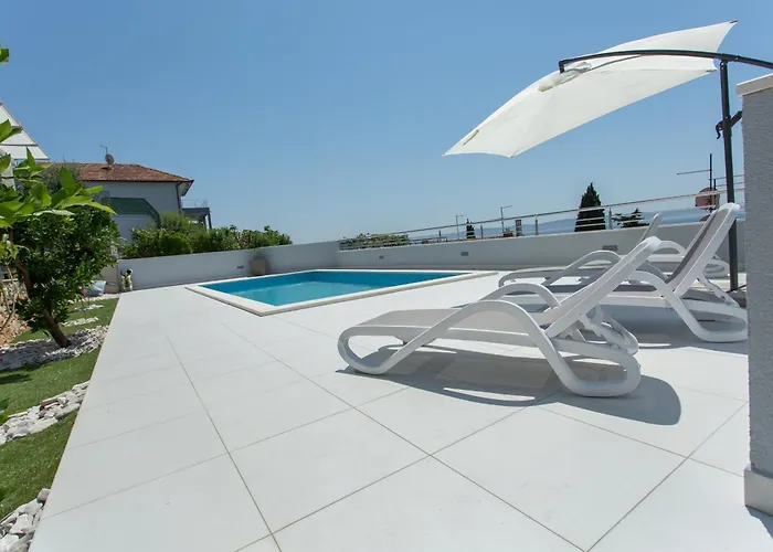 Apartamento Charming Modern House With The New Swimming Pool - Maya 1