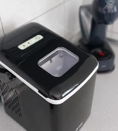 Charming Modern House With The New Swimming Pool - Maya 1