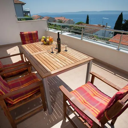 Charming Modern House With The New Swimming Pool - Maya 1 Apartment Trogir