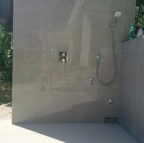 Charming Modern House With The New Swimming Pool - Maya 1 Apartament *