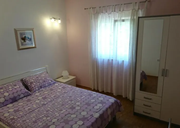 Charming Modern House With The New Swimming Pool - Maya 1 Apartament *