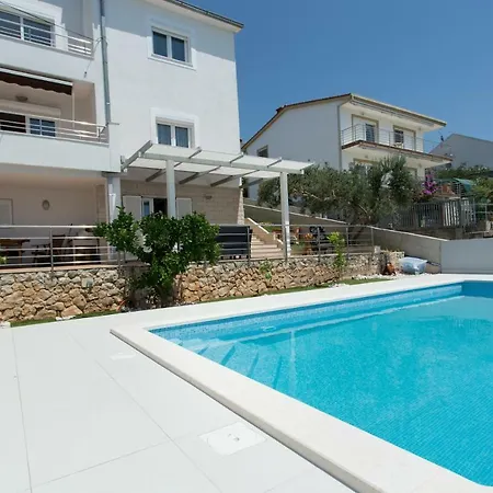 Appartement Charming Modern House With The New Swimming Pool - Maya 1
